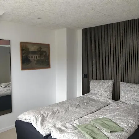 Kristinebjerg Homestay *